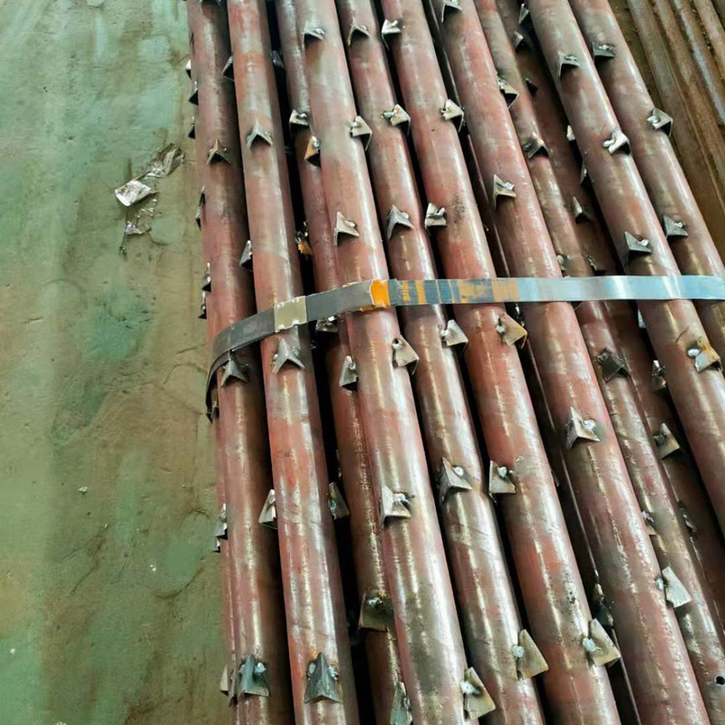 光泽土钉小导管